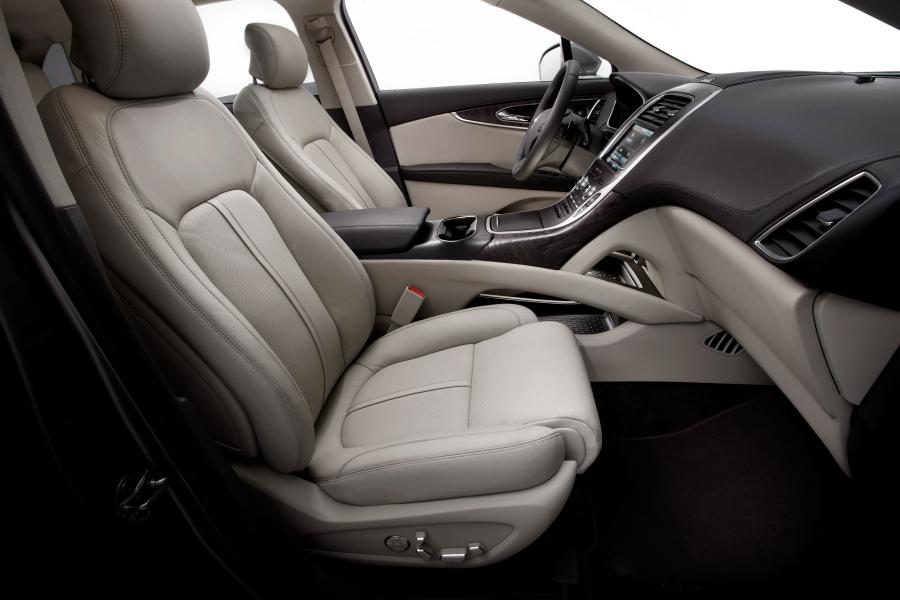  Lincoln MKX 2015 года  (фото 14 из 26)